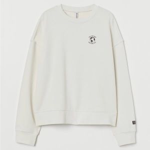Basic white H&M crewneck